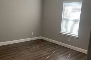 125 N Aiken St, Waxahachie, TX 75165 - Photo 14