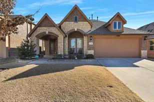 729 Lyndhurst Dr, Anna, TX 75409 - Photo 1