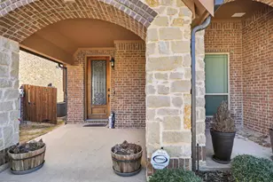 729 Lyndhurst Dr, Anna, TX 75409 - Photo 2