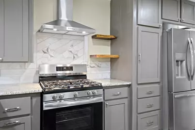 306 Quitman Street, Pittsburg, TX 75686 - Photo 4