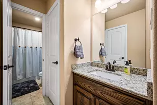 8914 Waters Ln, Rowlett, TX 75089 - Photo 18