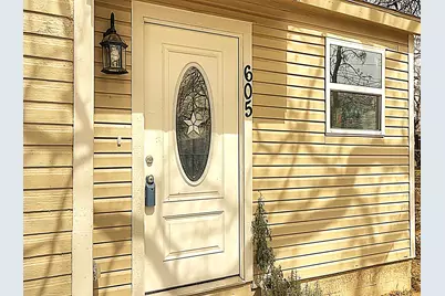 605 Olive Street, Cleburne, TX 76031 - Photo 4