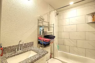 605 Olive St, Cleburne, TX 76031 - Photo 22