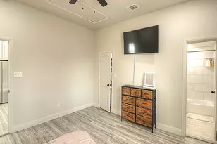 605 Olive St, Cleburne, TX 76031 - Photo 18