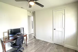 605 Olive St, Cleburne, TX 76031 - Photo 28