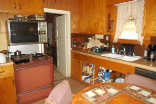 610 W Main St, Ranger, TX 76470 - Photo 8