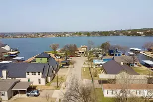 3412 Tahitian Ct, Granbury, TX 76048 - Photo 1