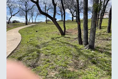 1130/1131 N Walnut Creek Dr Drive, Mansfield, TX 76063 - Photo 4