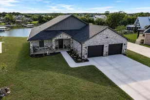502 S Bay Ct, Runaway Bay, TX 76426 - Photo 34