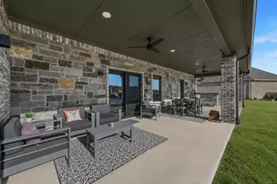 502 S Bay Ct, Runaway Bay, TX 76426 - Photo 32