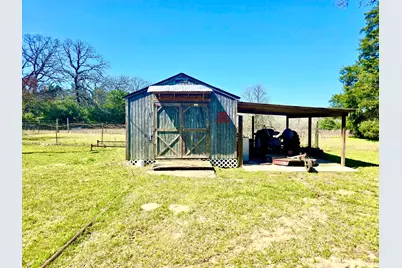155 F County Road 430, Buffalo, TX 75831 - Photo 8