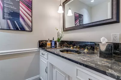 2605 Thomas Avenue, Dallas, TX 75204 - Photo 10