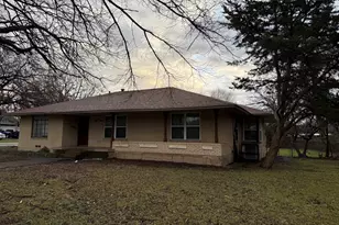 2806 E Atoll Dr, Dallas, TX 75216 - Photo 16