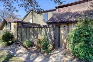 4643 Country Creek Dr, Dallas, TX 75236 - Photo 38