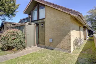 4643 Country Creek Dr, Dallas, TX 75236 - Photo 30