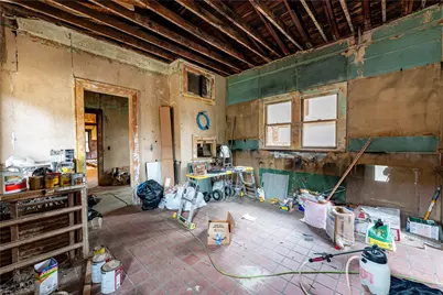 621 S Main Street, Paris, TX 75460 - Photo 12