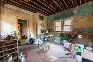 621 S Main St, Paris, TX 75460 - Photo 12