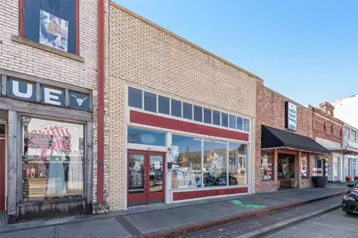 114 E Moore Avenue, Terrell, TX 75160 - Photo 1