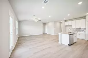 240 Canyon Oaks Dr, Greenville, TX 75402 - Photo 6