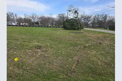 311 N Illinois Street, Celina, TX 75009 - Photo 2