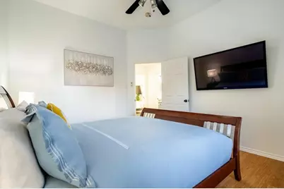 2406 Manchester Drive, Carrollton, TX 75006 - Photo 32