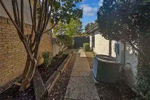 1232 Richland Oaks Dr, Richardson, TX 75081 - Photo 20