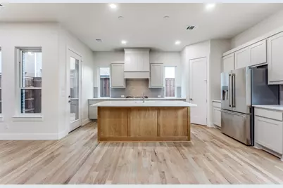 7118 Granada Place, Dallas, TX 75223 - Photo 10