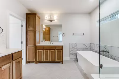 7118 Granada Place, Dallas, TX 75223 - Photo 12