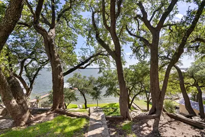 5202 Comanche Vista Trail, Granbury, TX 76049 - Photo 40