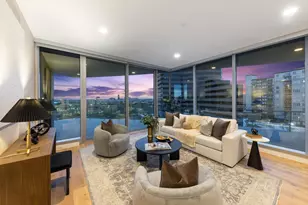 3130 N Harwood St, Dallas, TX 75201 - Photo 2