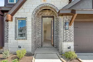 405 Atlas Cedar Dr, Glenn Heights, TX 75154 - Photo 4