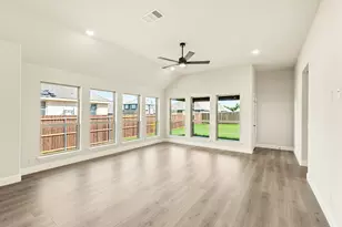 405 Atlas Cedar Dr, Glenn Heights, TX 75154 - Photo 16