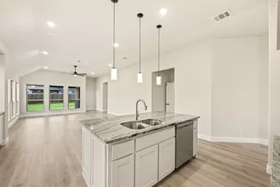 405 Atlas Cedar Drive, Glenn Heights, TX 75154 - Photo 10