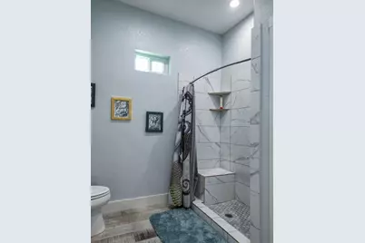 904 W Polk Avenue, Port O Connor, TX 77982 - Photo 14