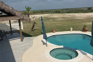 904 W Polk Ave, Port O Connor, TX 77982 - Photo 34