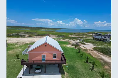 904 W Polk Avenue, Port O Connor, TX 77982 - Photo 1