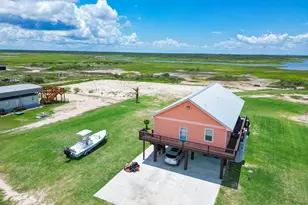 904 W Polk Ave, Port O Connor, TX 77982 - Photo 30