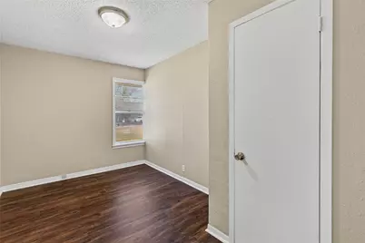 6305 Chapman Drive, Greenville, TX 75402 - Photo 12