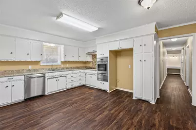 6305 Chapman Drive, Greenville, TX 75402 - Photo 1