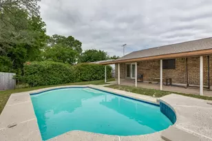 5612 Macrae St, Haltom City, TX 76148 - Photo 2