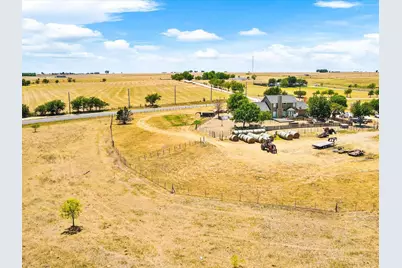 9501 Fm 2331, Godley, TX 76044 - Photo 24