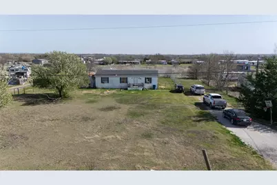 9020 Sallys Way, Alvarado, TX 76009 - Photo 8