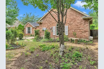 1536 Valley Creek Road, Denton, TX 76205 - Photo 4