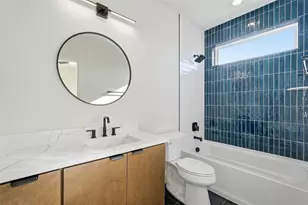 2202 N Carroll Ave, Dallas, TX 75204 - Photo 32