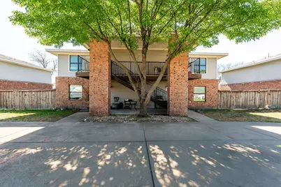 872 W Vanderbilt Street, Stephenville, TX 76401 - Photo 1