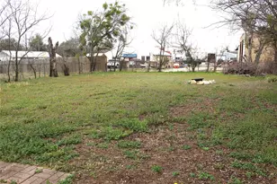 1390 N Estes St, Stephenville, TX 76401 - Photo 10