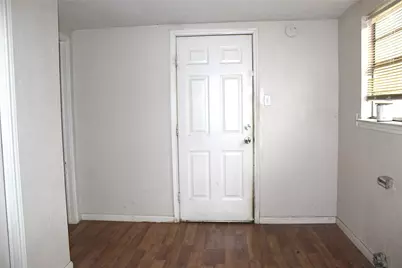 1390 N Estes Street, Stephenville, TX 76401 - Photo 6