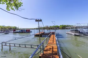 8425 County Rd 464, Brownwood, TX 76801 - Photo 22