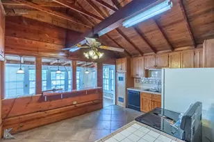 8425 County Rd 464, Brownwood, TX 76801 - Photo 8