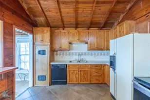 8425 County Rd 464, Brownwood, TX 76801 - Photo 10